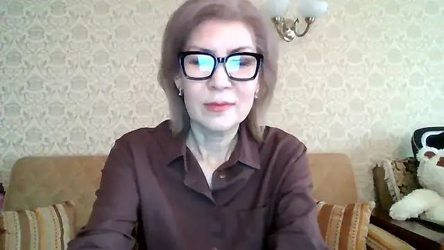 Elegant00Lady online show from 12, 1, 2026