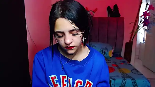 Violettasquirt online show from 10, 10, 2025