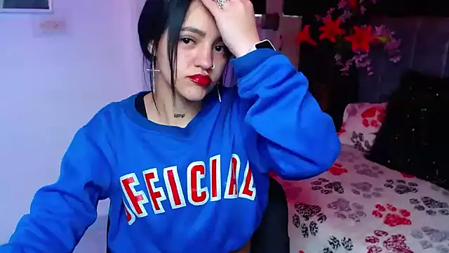 Violettasquirt online show from 19, 12, 2025