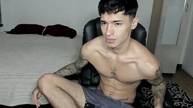 Snapshot of Damon__333 chatting on 17, 2, 2026 Damon 333 online show from 17, 2, 2026