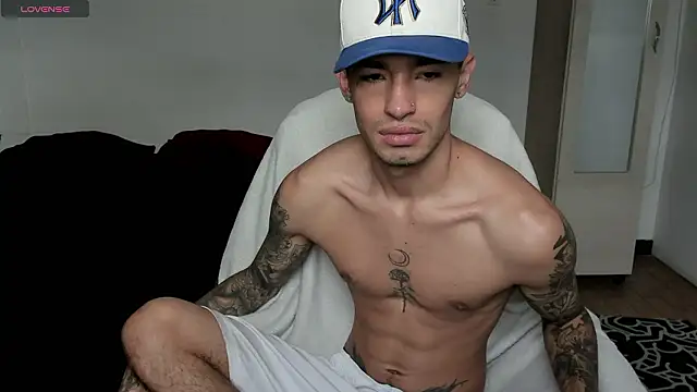 Snapshot of Damon__333 chatting on 19, 2, 2026 Damon 333 online show from 19, 2, 2026