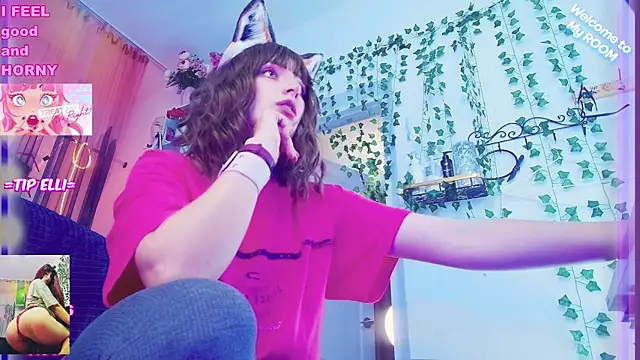 Snapshot of Toxic_Ellies chatting on 19, 12, 2024 Toxic Ellies online show from 19, 12, 2024