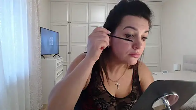 Dina0908 online show from 28, 1, 2025