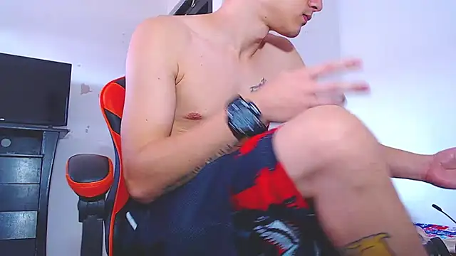 ADAM HOT online show from 10, 2, 2026