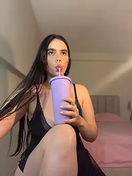 Mavi Coless online show from 27, 6, 2026