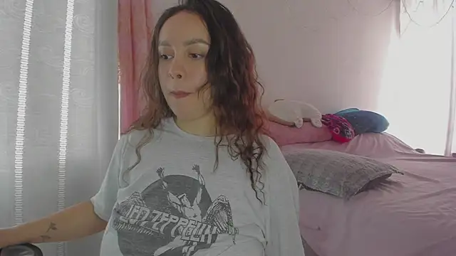 HARLEYNAPIER online show from 3, 8, 2026