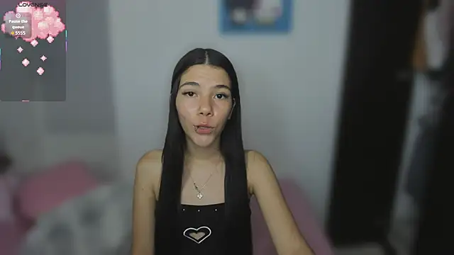 Snapshot of sofi_cute01 chatting on 5, 11, 2025 sofi cute01 online show from 5, 11, 2025