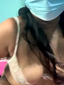 Snapshot of Shaky1998sl chatting on 9, 10, 2025 Shaky1998sl online show from 9, 10, 2025