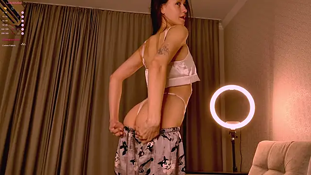 Alice  grace online show from 13, 11, 2025