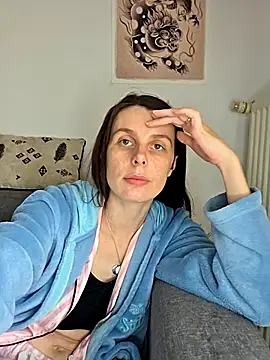 chachalette444 online show from 15, 2, 2026