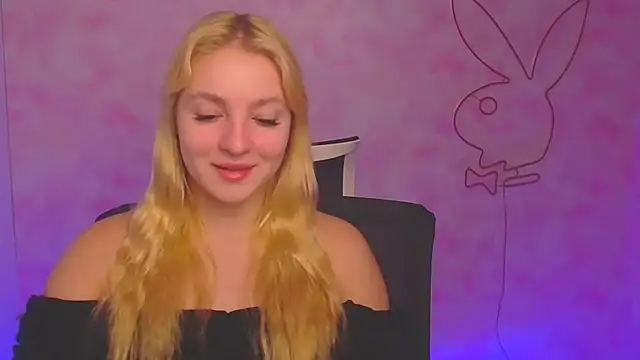 Milka kiss  online show from 12, 12, 2024