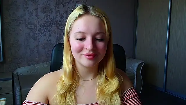 Snapshot of Milka_kiss_ chatting on 6, 5, 2026 Milka kiss online show from 6, 5, 2026