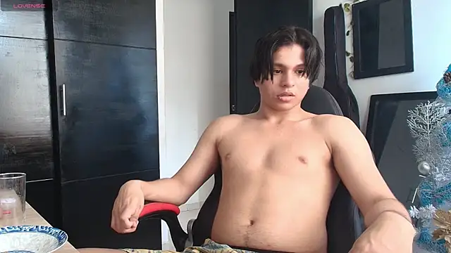 Snapshot of Haruto2001 chatting on 17, 1, 2025 Haruto2001 online show from 17, 1, 2025