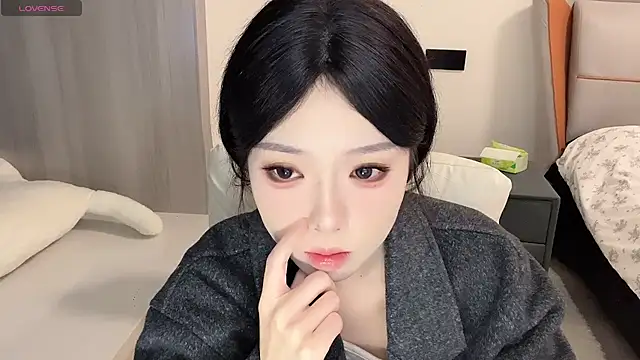 Q-ing online show from 27, 12, 2024