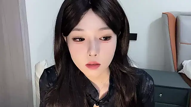 Q-ing online show from 15, 2, 2025