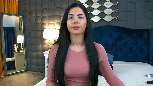 LeyaCass online show from 10, 1, 2026