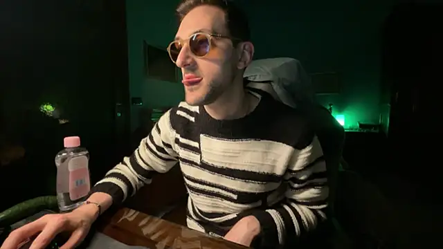 Stefisexy91 online show from 21, 2, 2026