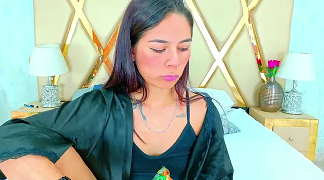 NicoleEsposito online show from 15, 3, 2025