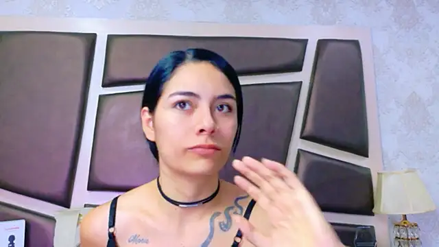 Snapshot of NicoleEsposito chatting on 11, 7, 2026 NicoleEsposito online show from 11, 7, 2026