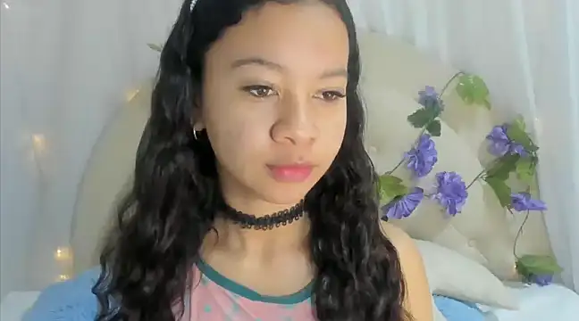 Snapshot of brithany_rousee chatting on 8, 1, 2025 brithany rousee online show from 8, 1, 2025