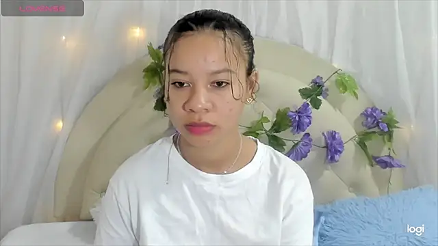 Snapshot of brithany_rousee chatting on 15, 1, 2025 brithany rousee online show from 15, 1, 2025