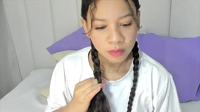 Snapshot of brithany_rousee chatting on 6, 2, 2025 brithany rousee online show from 6, 2, 2025