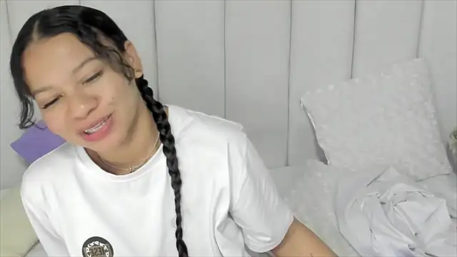 Snapshot of brithany_rousee chatting on 6, 2, 2025 brithany rousee online show from 6, 2, 2025