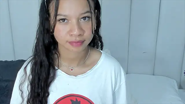 Snapshot of brithany_rousee chatting on 24, 2, 2025 brithany rousee online show from 24, 2, 2025