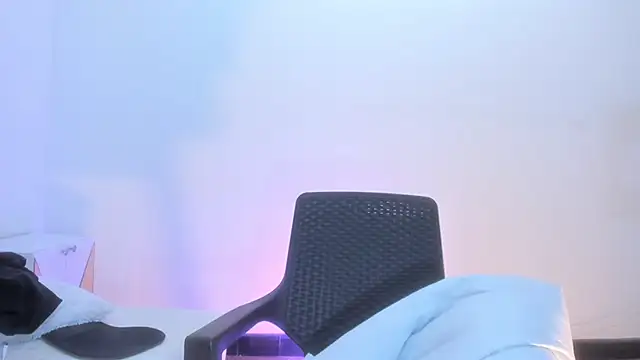 Snapshot of brithany_rousee chatting on 19, 9, 2025 brithany rousee online show from 19, 9, 2025