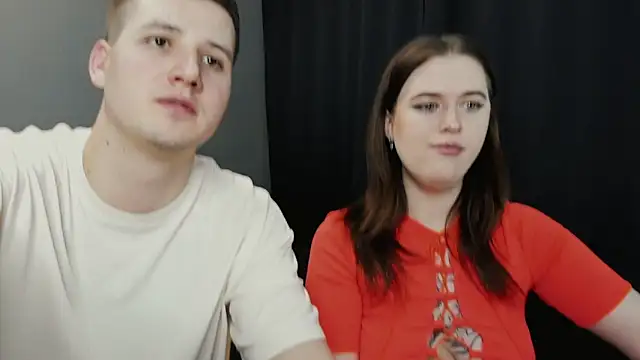 Snapshot of Pinku_kitsune chatting on 9, 2, 2025 Pinku kitsune online show from 9, 2, 2025