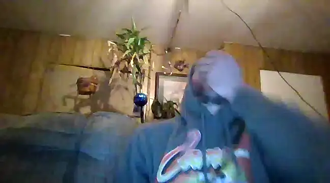 luke thighwalker2469 online show from 9, 1, 2025