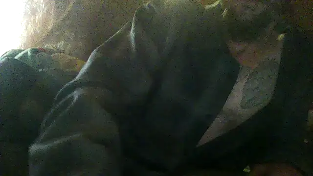 luke thighwalker2469 online show from 8, 11, 2025