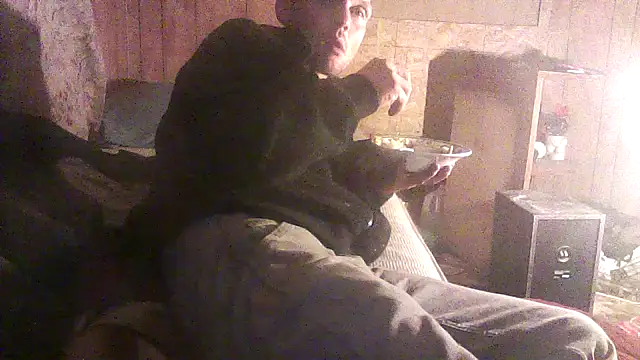 Snapshot of luke_thighwalker2469 chatting on 27, 4, 2026 luke thighwalker2469 online show from 27, 4, 2026