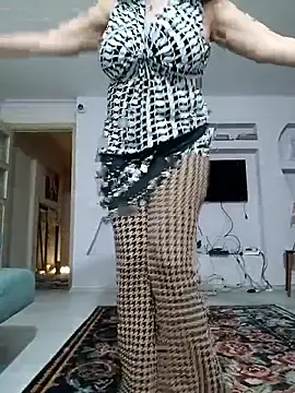 nazii010 online show from 9, 11, 2025