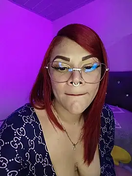 IamAlana  online show from 15, 11, 2025