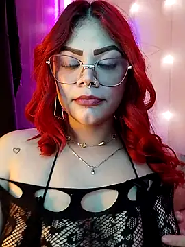 Snapshot of IamAlana_ chatting on 7, 6, 2026 IamAlana online show from 7, 6, 2026