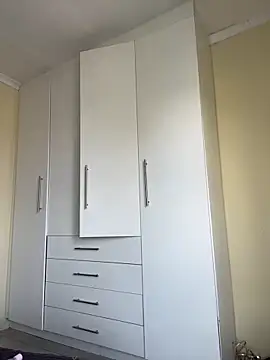 DarkBerry87 online show from 3, 2, 2026