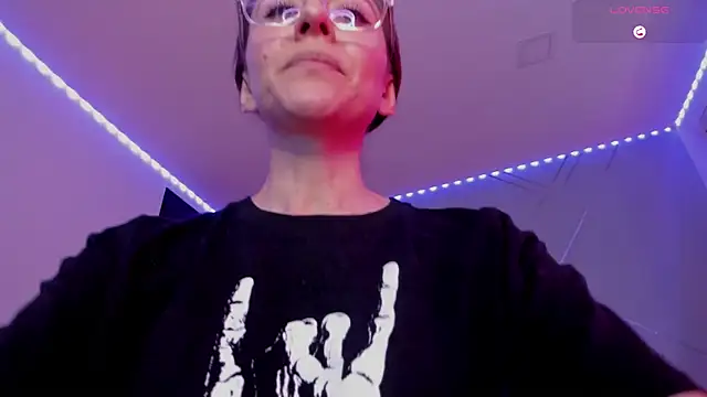 Ich Bin Julia online show from 28, 2, 2025