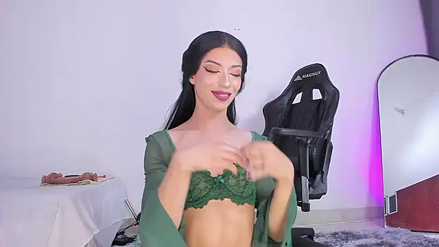 Snapshot of selena_robertss_ chatting on 8, 2, 2026 selena robertss online show from 8, 2, 2026