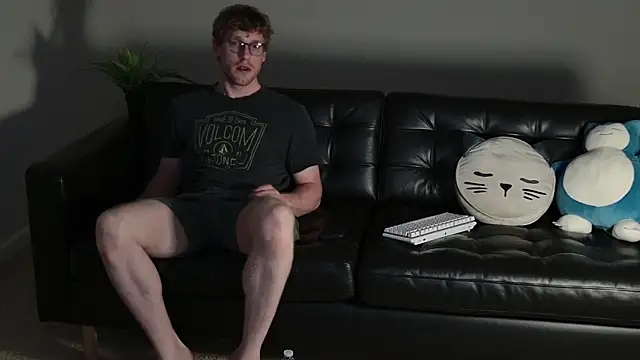 BlueEyedTallGuy94 online show from 10, 9, 2025