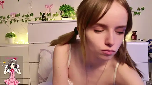 Snapshot of b4by_LoL1 chatting on 23, 3, 2025 b4by LoL1 online show from 23, 3, 2025