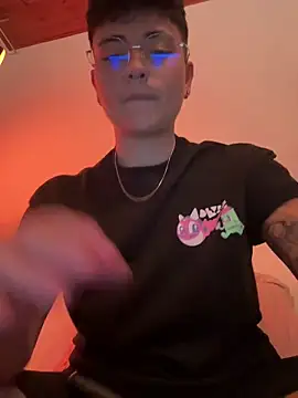 Snapshot of Ashley_Chriss chatting on 12, 1, 2025 Ashley Chriss online show from 12, 1, 2025