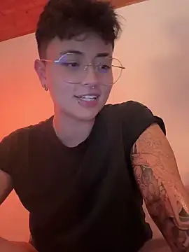 Snapshot of Ashley_Chriss chatting on 17, 1, 2025 Ashley Chriss online show from 17, 1, 2025