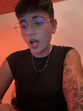 Snapshot of Ashley_Chriss chatting on 19, 1, 2025 Ashley Chriss online show from 19, 1, 2025