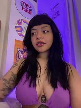 Snapshot of Ashley_Chriss chatting on 21, 2, 2025 Ashley Chriss online show from 21, 2, 2025