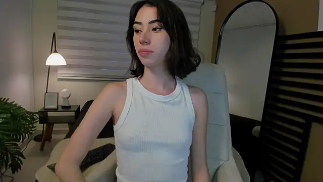 Snapshot of Catyloves chatting on 21, 4, 2026 Catyloves online show from 21, 4, 2026