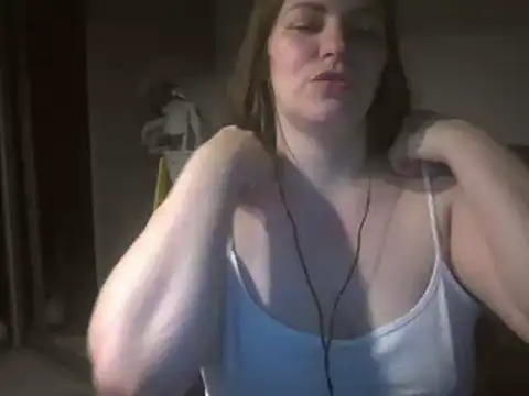 Snapshot of AnnaDiamond1 chatting on 13, 2, 2025 AnnaDiamond1 online show from 13, 2, 2025
