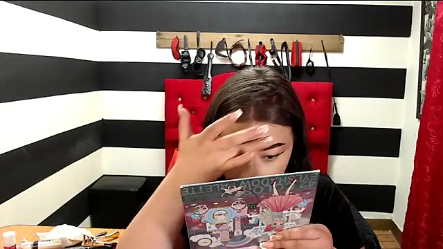 Marian Ran online show from 4, 2, 2025