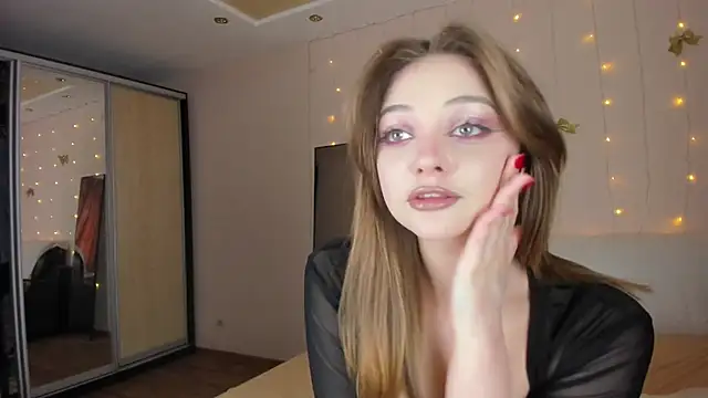 May Flower online show from 3, 4, 2026