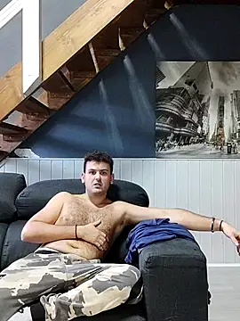 Snapshot of TheKing966 chatting on 27, 10, 2025 TheKing966 online show from 27, 10, 2025